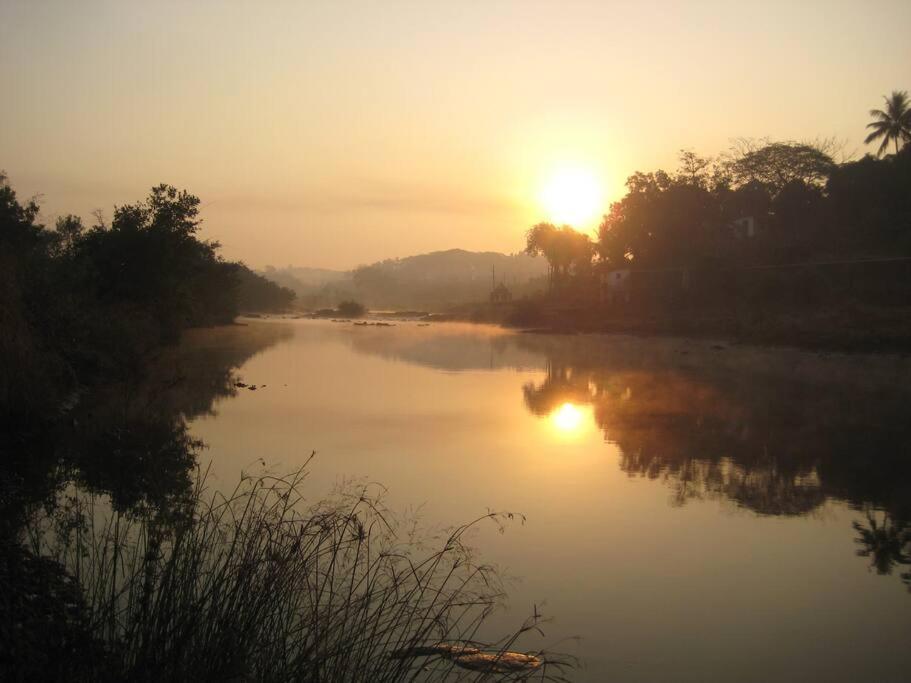 Sohana Eco Retreat Farmhouse - Karjat Chinchavli Bagian luar foto
